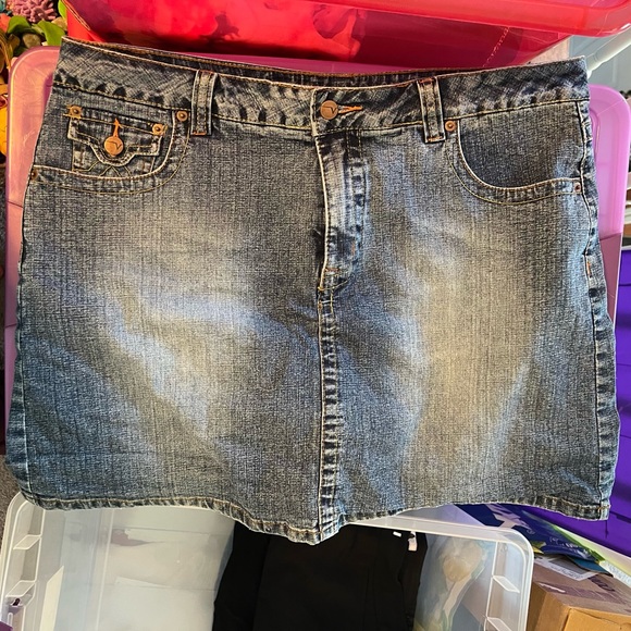 Venezia / Lane Bryant Size 16 Denim Skort EUC - Picture 6 of 8